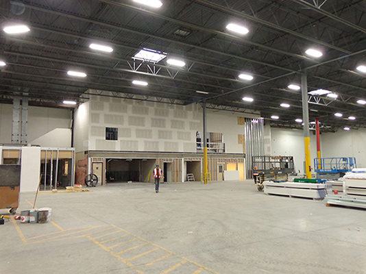 best way is to do 2 img one 440X870 the other 162X140 called name_thumb